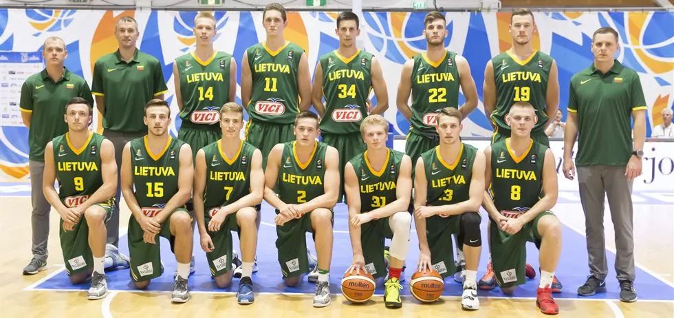 弗莱肯：曼城的阵容确实令人意外；我们配得上这三分（弗莱肯：曼城阵容出人意料，我们理应带走三分）