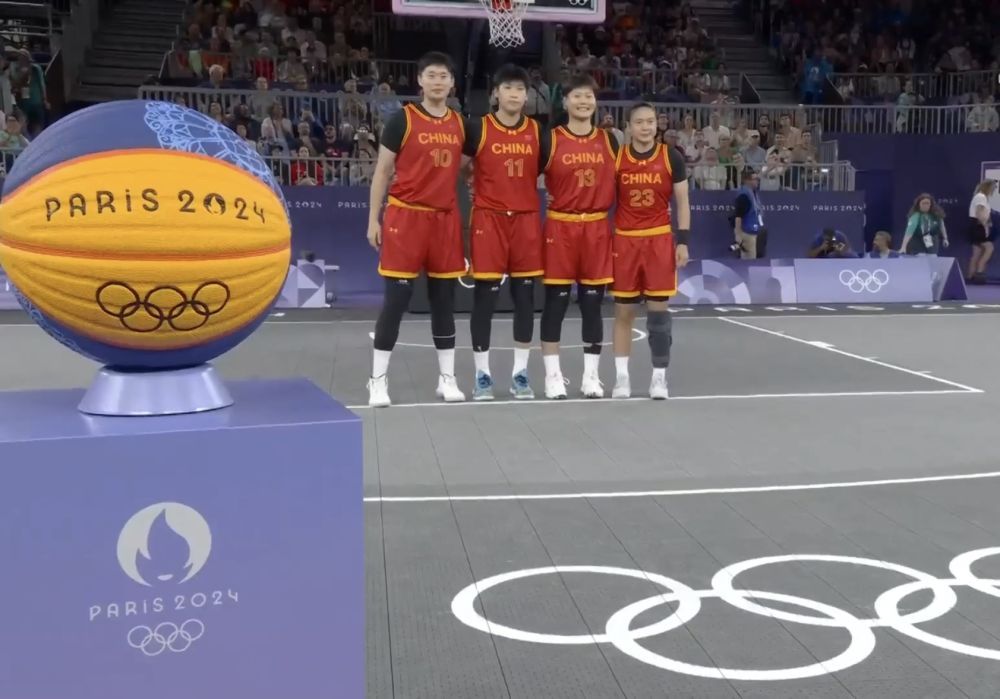 意媒：那不勒斯、米兰、曼城、巴萨关注乌迪内斯中场阿蒂尔（意媒：巴萨、曼城、米兰与那不勒斯有意乌迪内斯中场阿蒂尔）