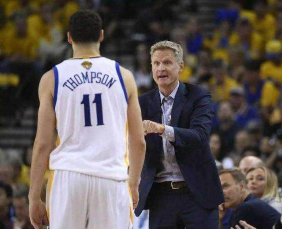 弗拉格18岁期间已拿9次20+，但无缘打破詹姆斯历史纪录（弗拉格18岁已9场20+，仍未改写詹姆斯历史纪录）